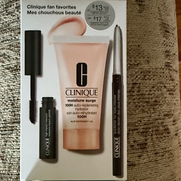 Clinique Skincare Essentials Set - Pink, Green, Purple - Picture 2 of 4